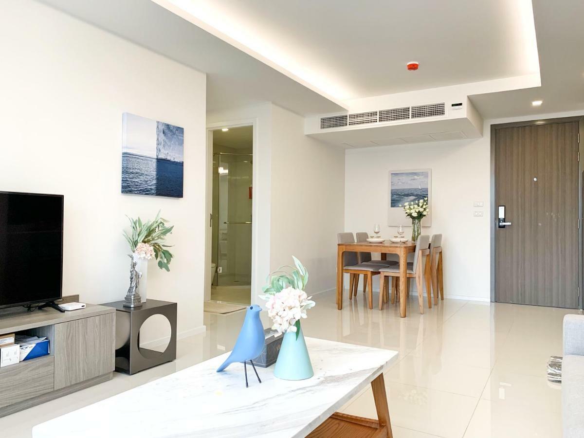 Sukhumvit Asok Modern Suite Bangkok Exterior foto